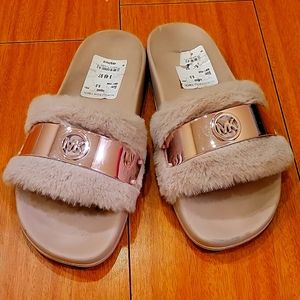 Michael Kors slippers